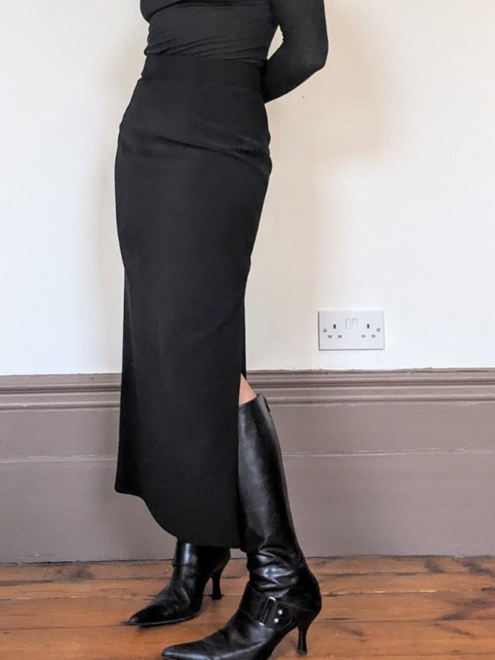 BB Dakota Maxi BLack Side Slit Skirt Size S
